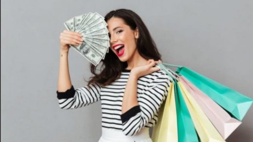 5 Tips To Save Money On Clothes
