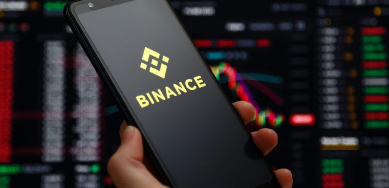 Users Are Alerted by Binance that they are Purchasing a Fugitive's Cryptocurrency