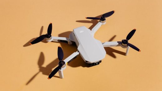 Drone mapping and analytics service DroneDeploy raises $50M Series E, bringing its total raised to $142M (Paul Sawers/VentureBeat)